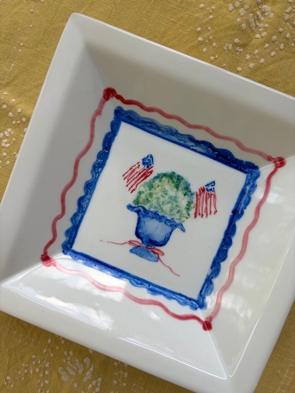 Patriotic Topiary Dish